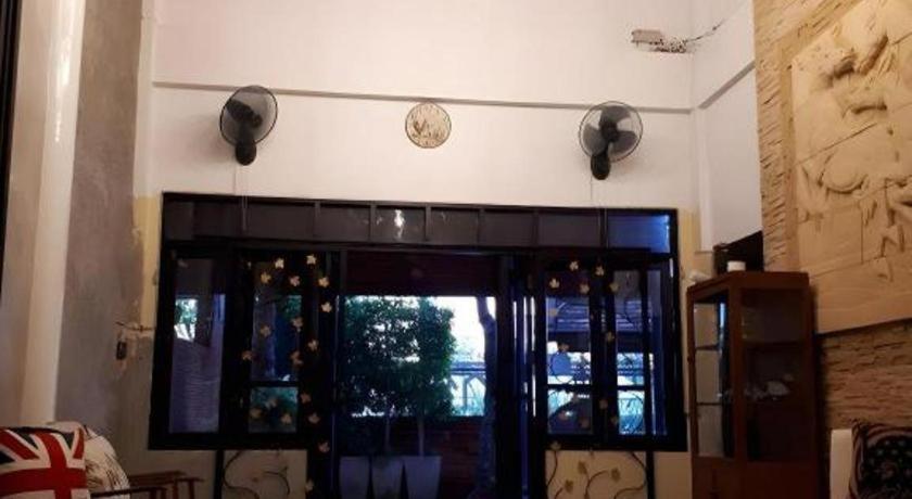 פראצ'ואפ קירי קאן Palm Sweet Hotel מראה חיצוני תמונה