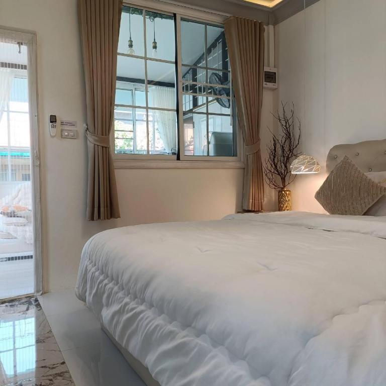 פראצ'ואפ קירי קאן Palm Sweet Hotel מראה חיצוני תמונה