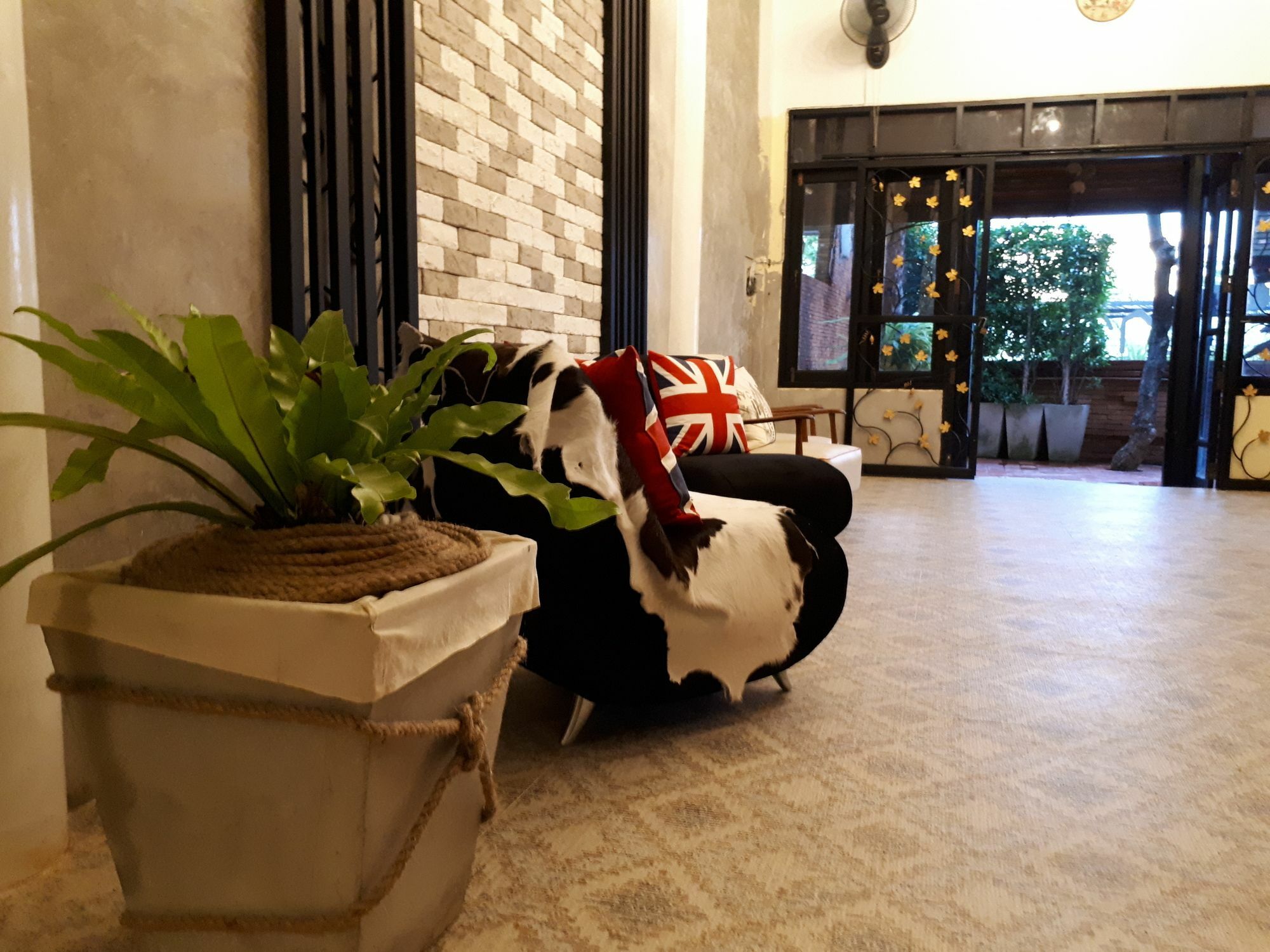 פראצ'ואפ קירי קאן Palm Sweet Hotel מראה חיצוני תמונה